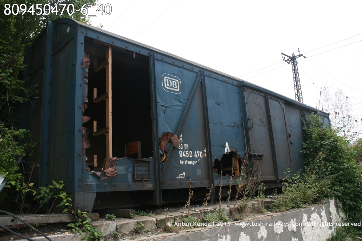 809450470-6_40.JPG